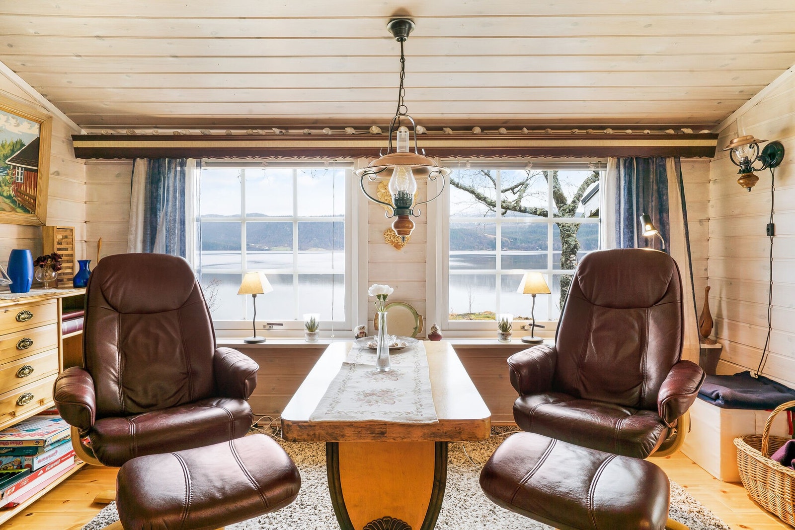 Her kan man sitte å nyte utsikten og en kopp kaffe! Galleribilde