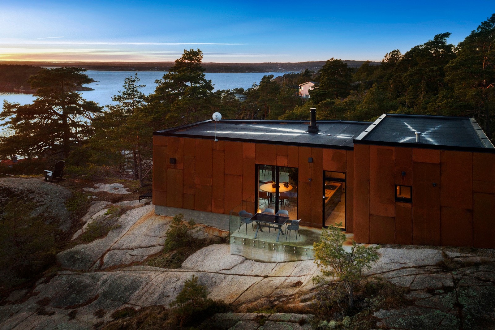 Fritidseiendom med høy standard og unik arkitektur Galleribilde