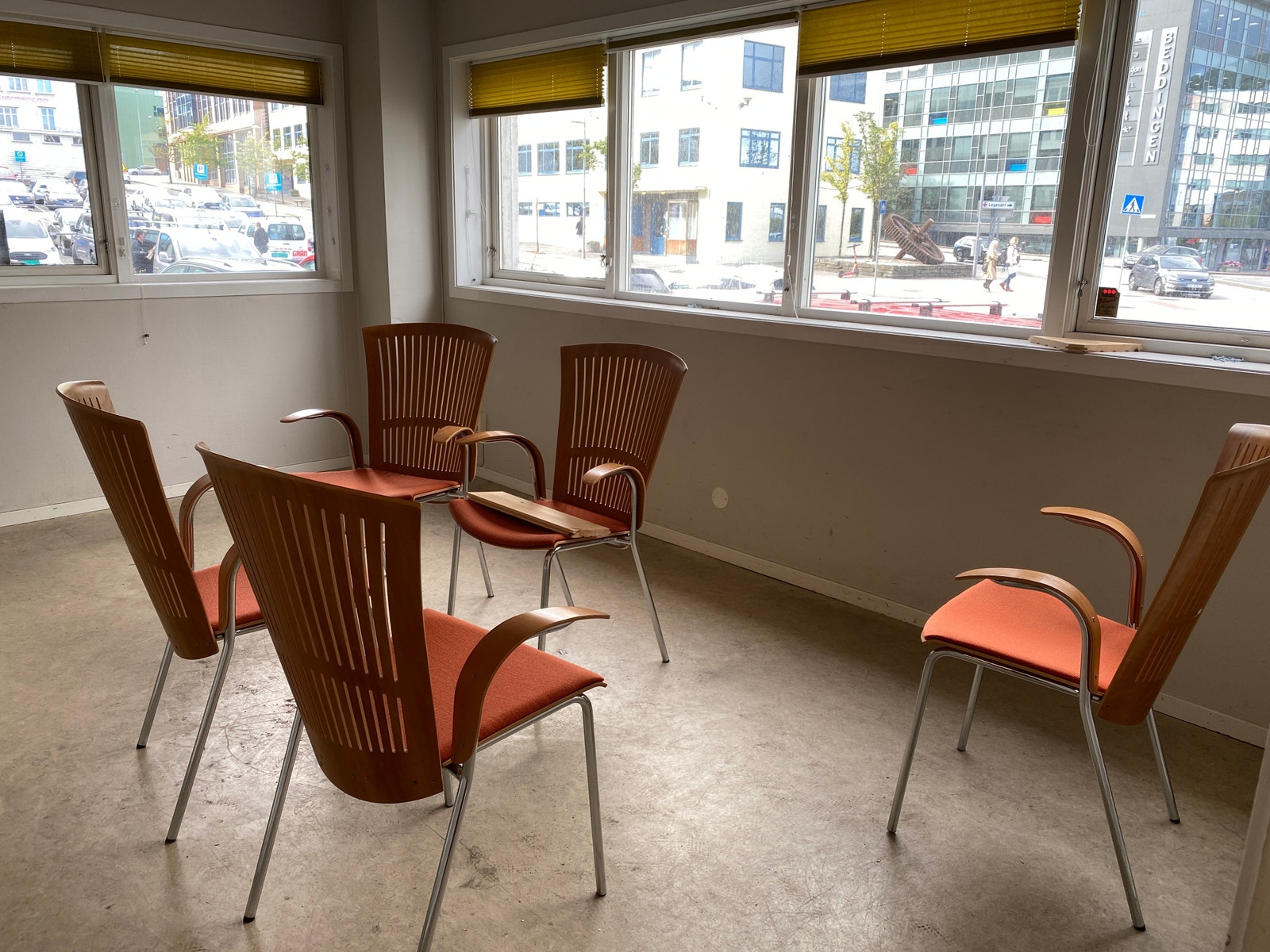 Enkel standard på kontor/pauserom/toaletter Galleribilde