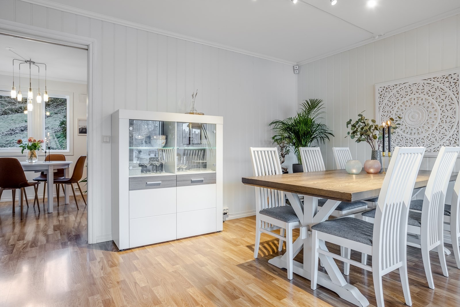 Kjøkken sett fra stuen Galleribilde