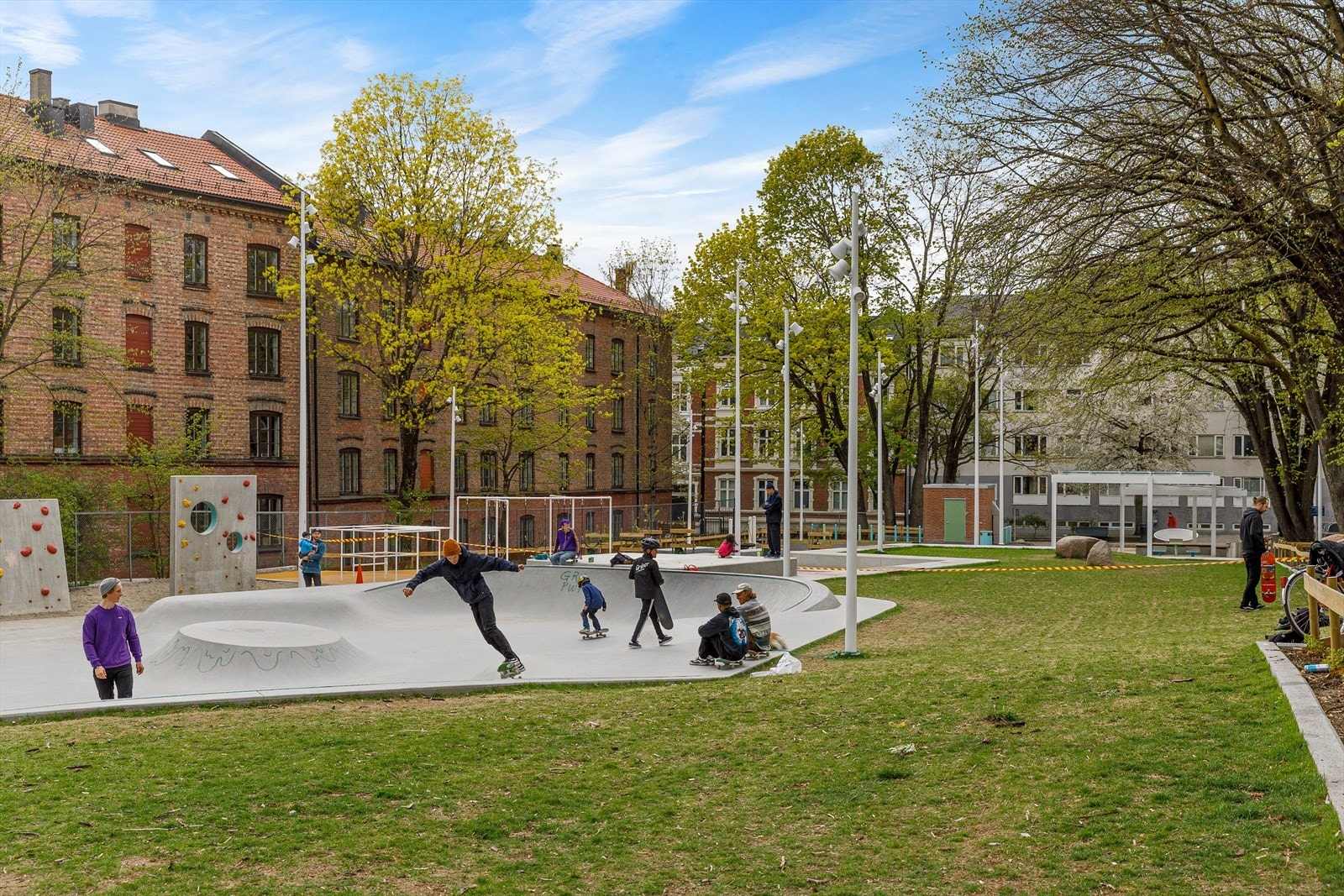I området rundt finnes det en skatepark Galleribilde