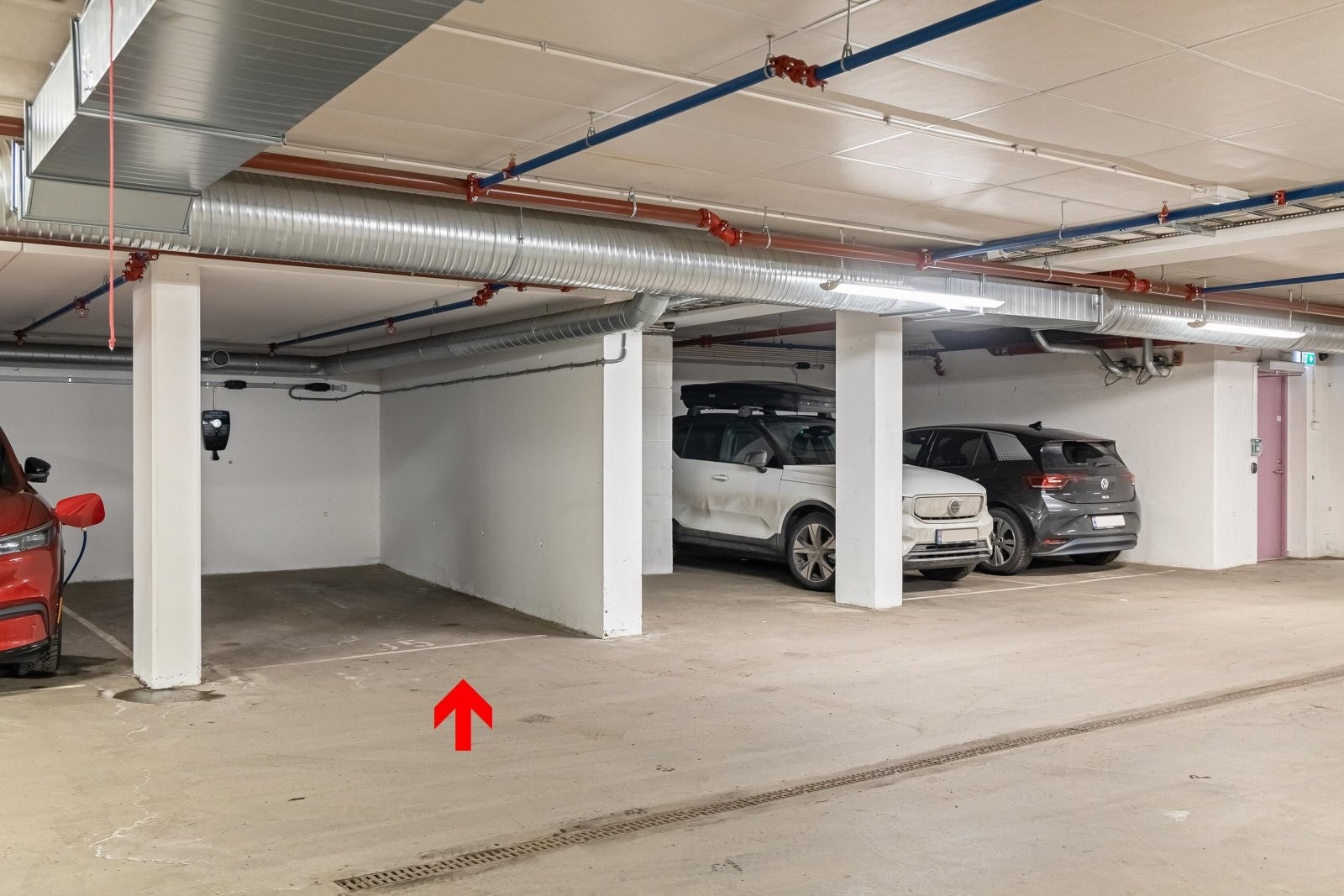 Separat garasjepass kan kjøpes for kr. 400.000,- Galleribilde