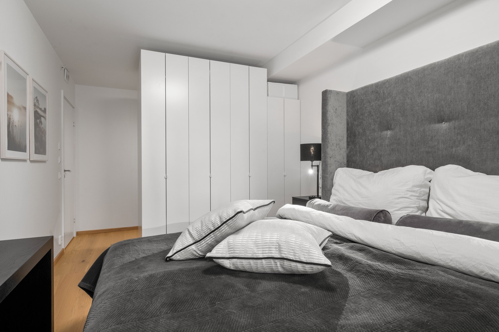 God plass til garderobeløsninger Galleribilde