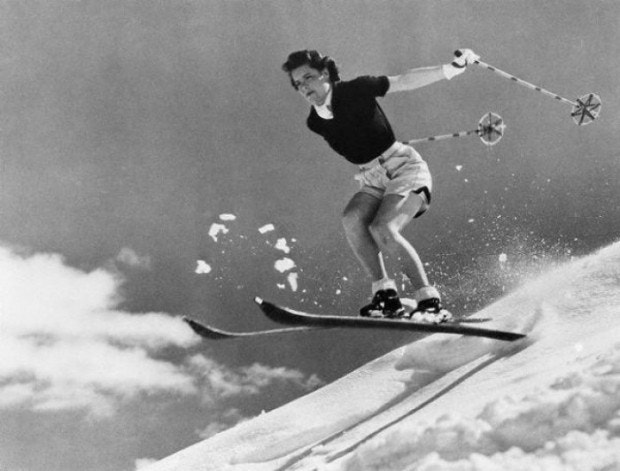 Sett utfor. Stakeavstand til skitrekk. Galleribilde