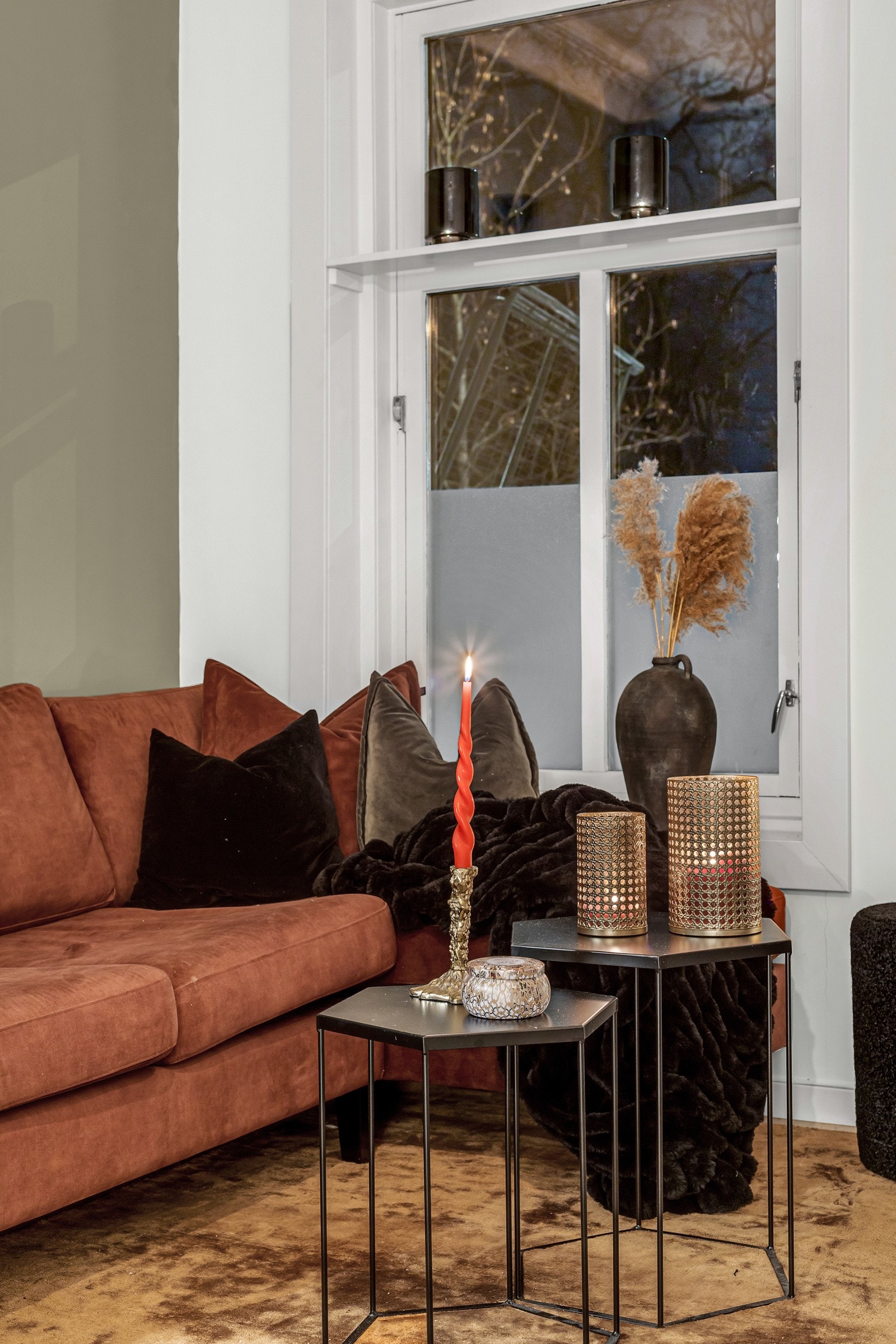 Dekorative detaljer fra stuen. Galleribilde