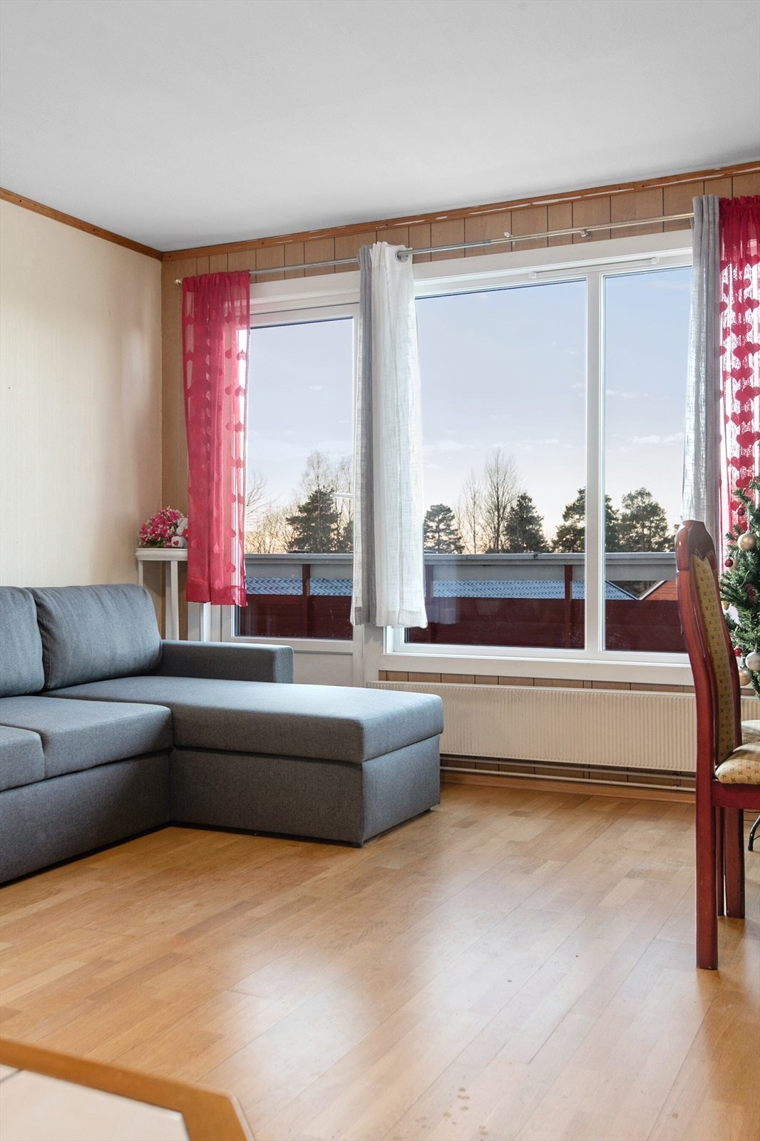 Fra stuen er det utgang til balkong på 11kvm. Galleribilde