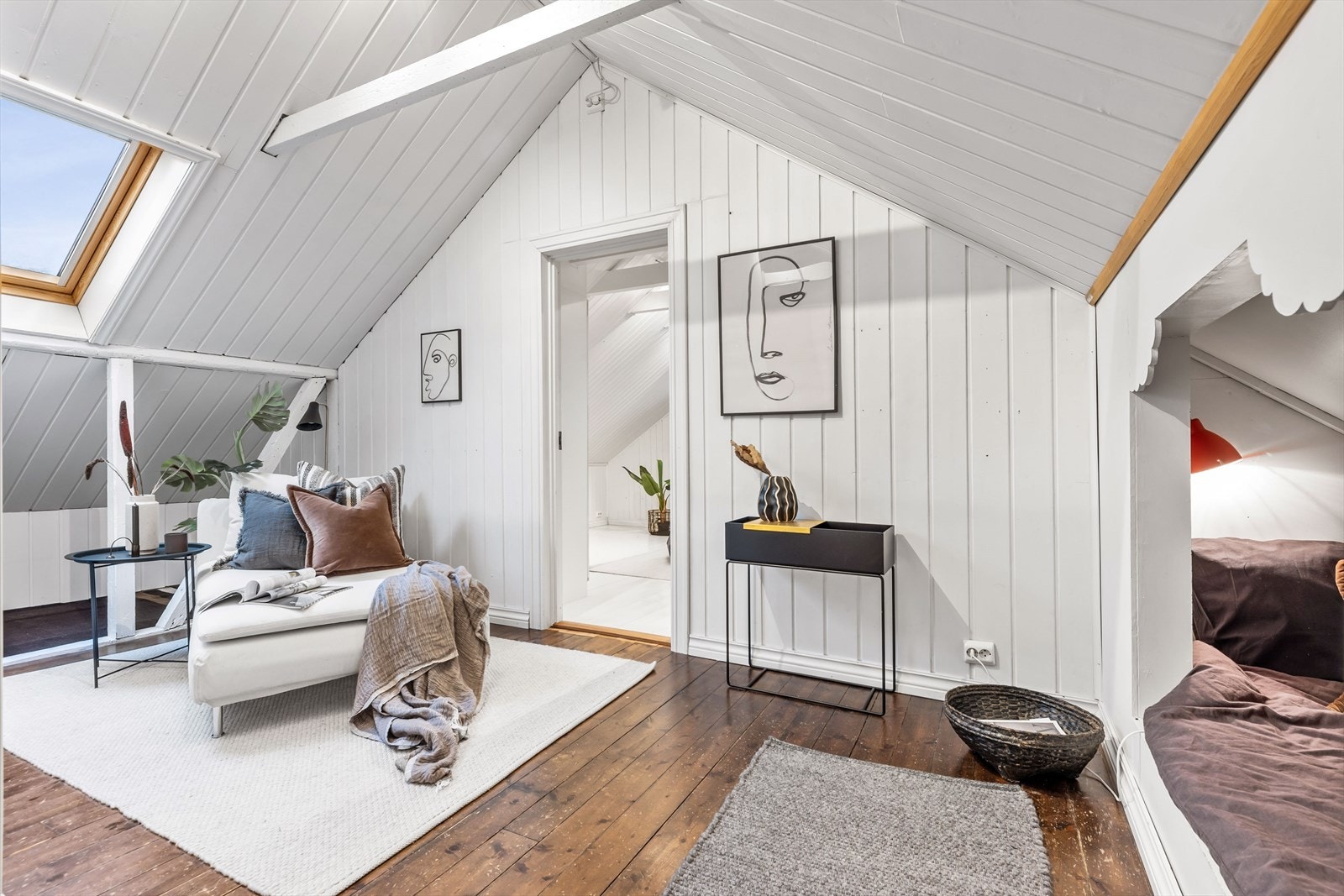 Loftstue med sovealkove Galleribilde