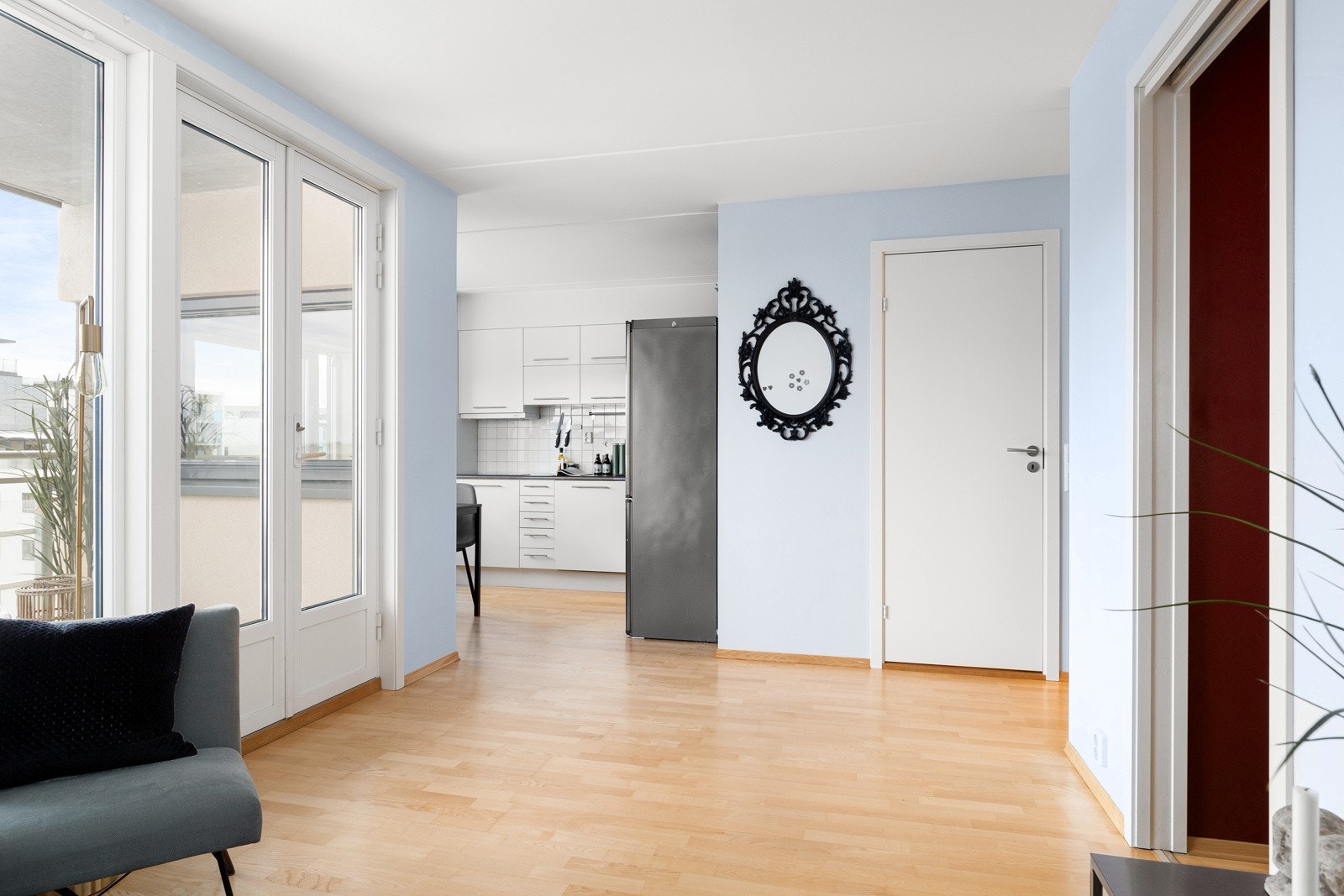 Leilighet har en god planløsning med flere naturlige soner Galleribilde