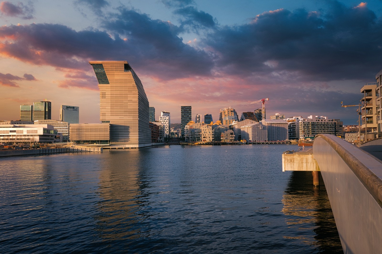 Du er også en rask sykkeltur unna det som kalles Nord-Europas mest moderne bydel - Bjørvika/Sørenga. Galleribilde