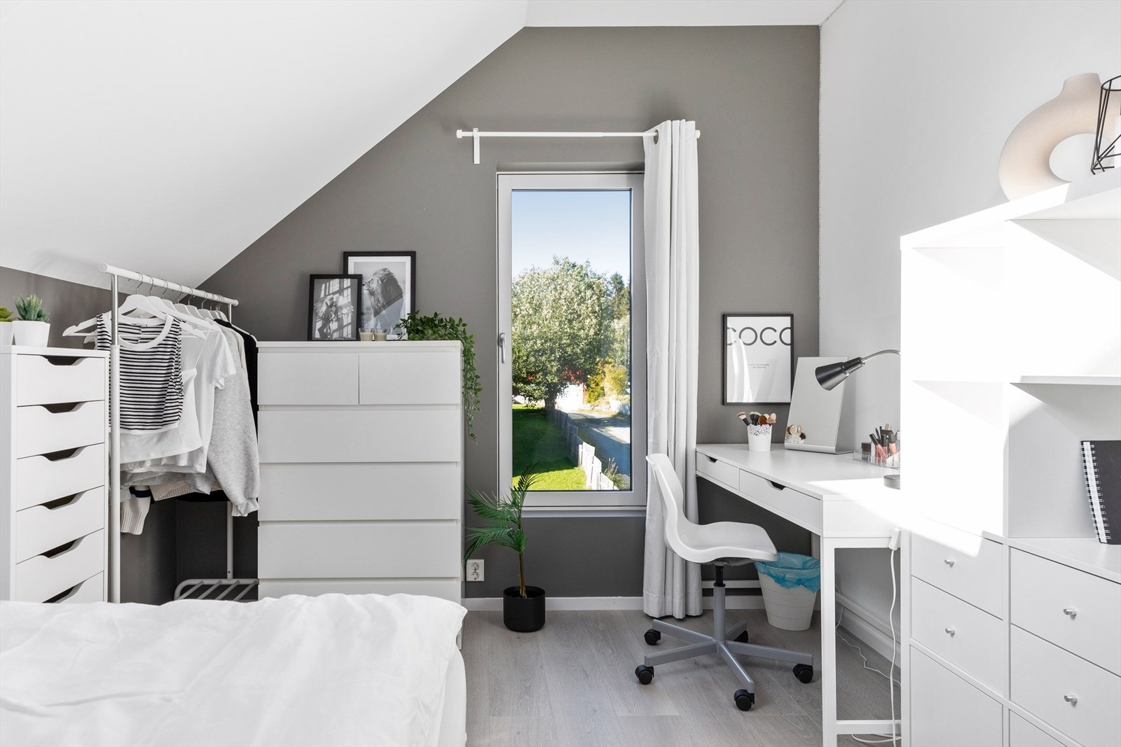 Et av tre soverom i 2. etasje Galleribilde