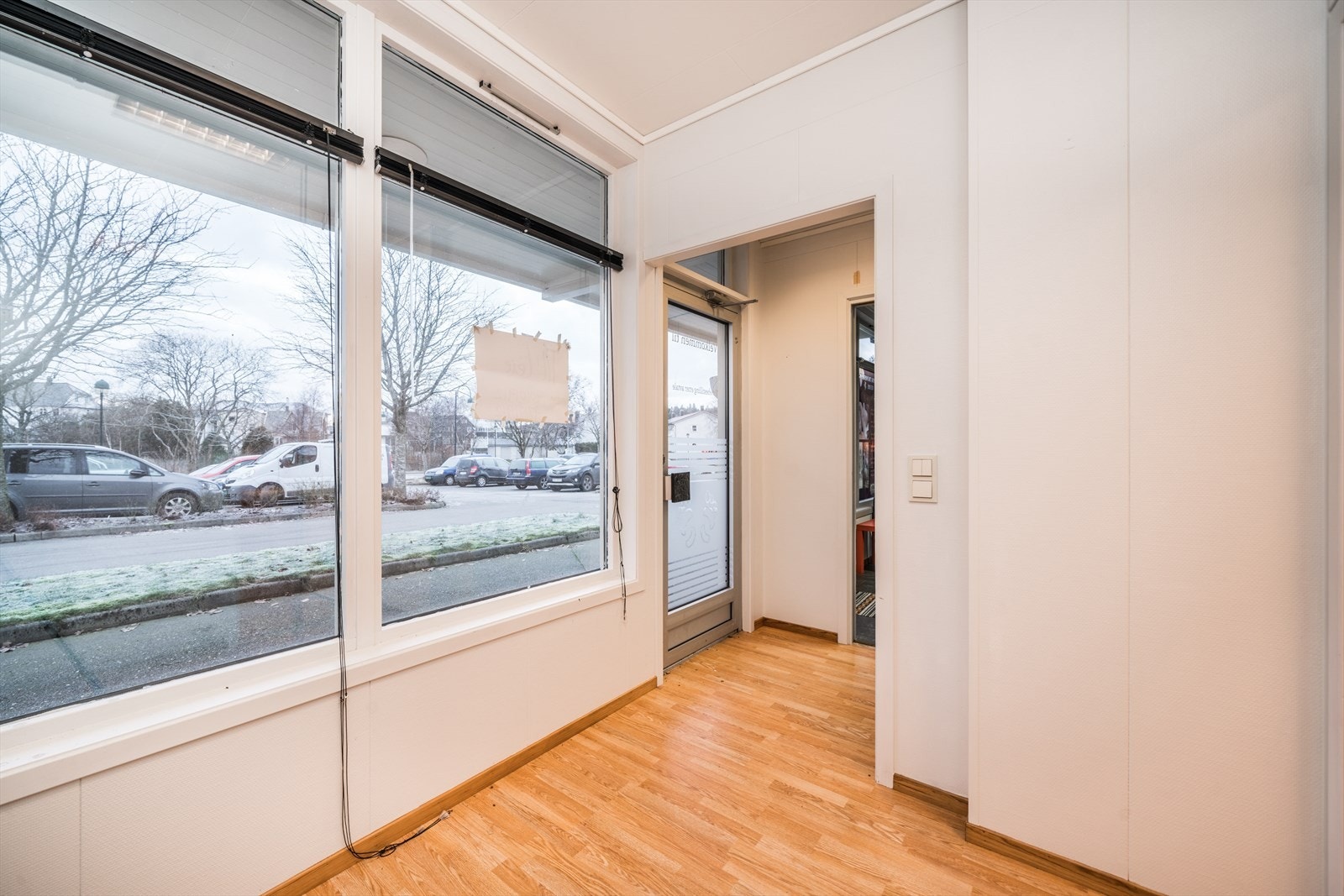 HM201924 Galleribilde