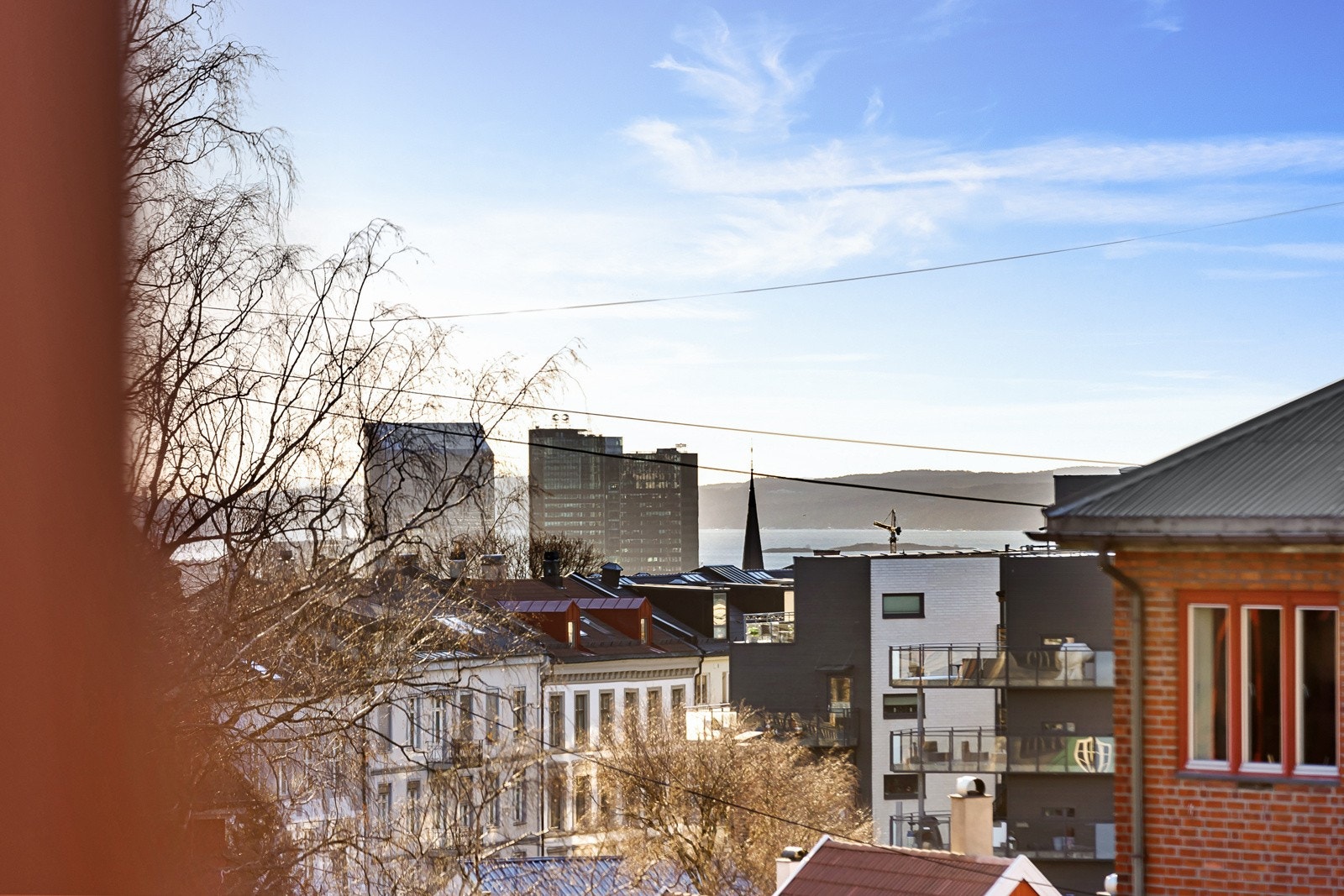 Høyt og solrikt. Galleribilde