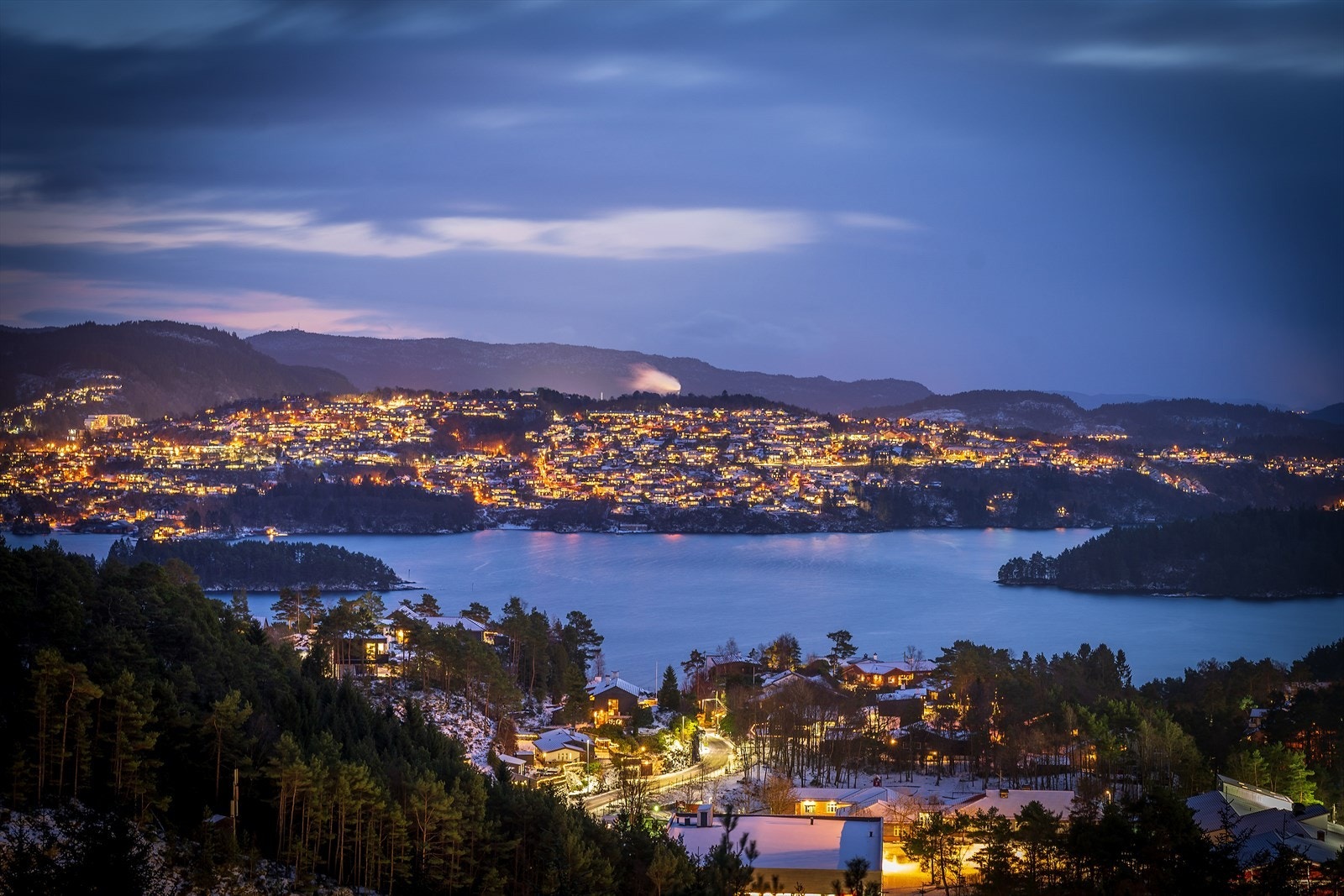 - Tenk å kunne drømme seg bort i denne utsikten hver dag! - Galleribilde