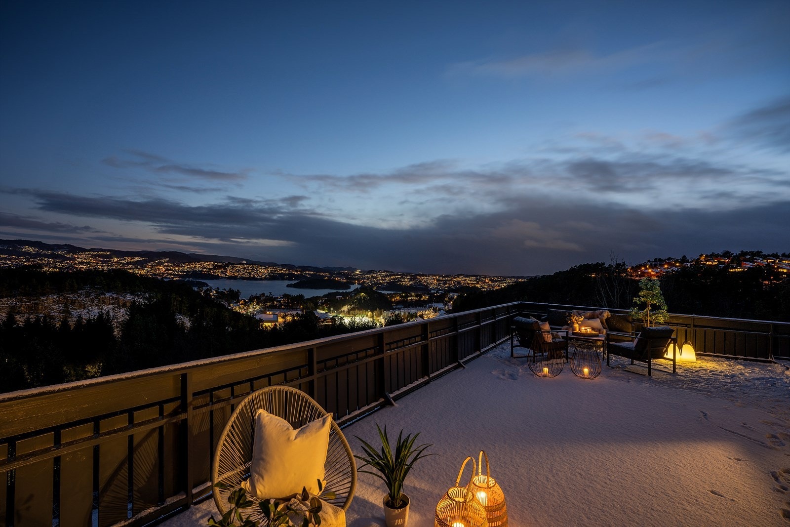 - Her kan man nyte utallige fine dager og kvelder - Galleribilde