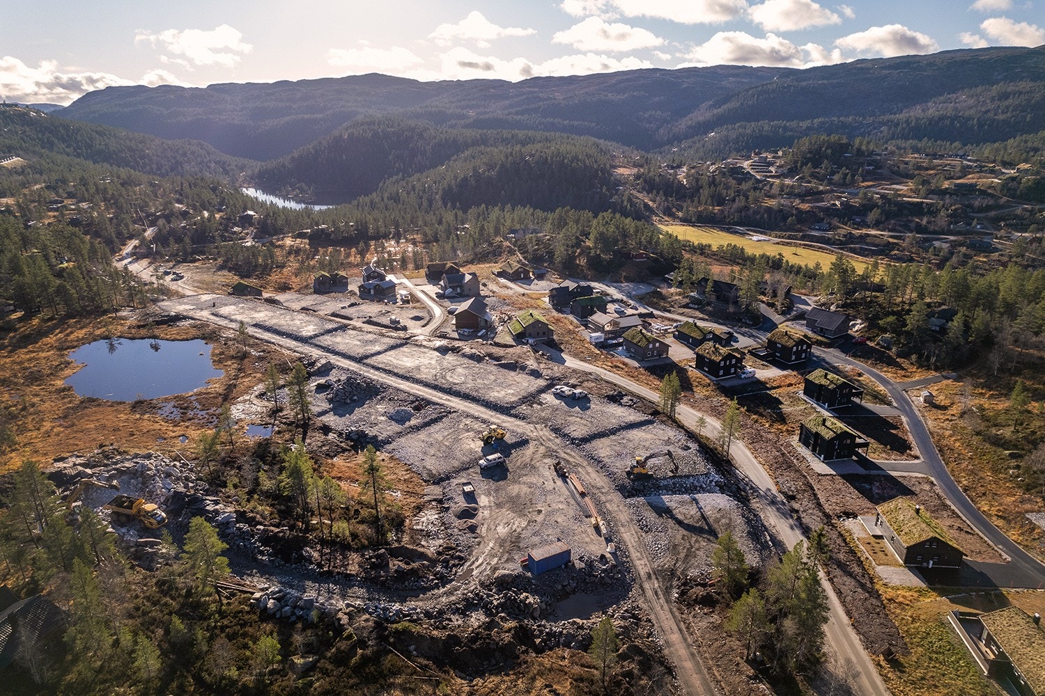 Skiløype går gjennom hyttefeltet. Galleribilde