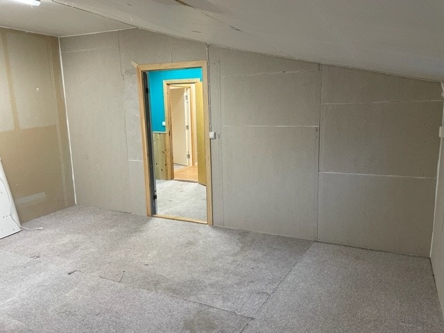 Inngang 4, 4.et, 41 kvm, sett fra rom 3 mot rom 2, gang og fellesgang utenfor. Se 3 forrige foto. Galleribilde