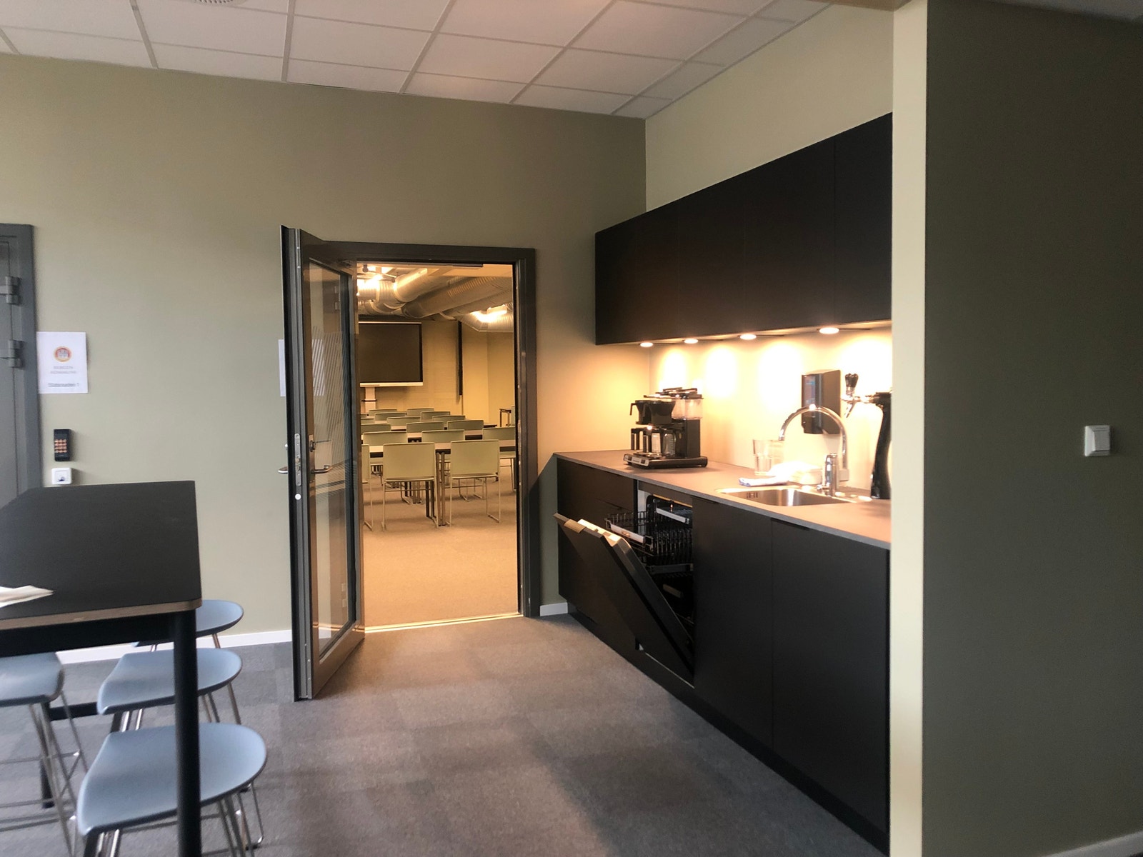 Kurssenter i leietakers lokaler Galleribilde