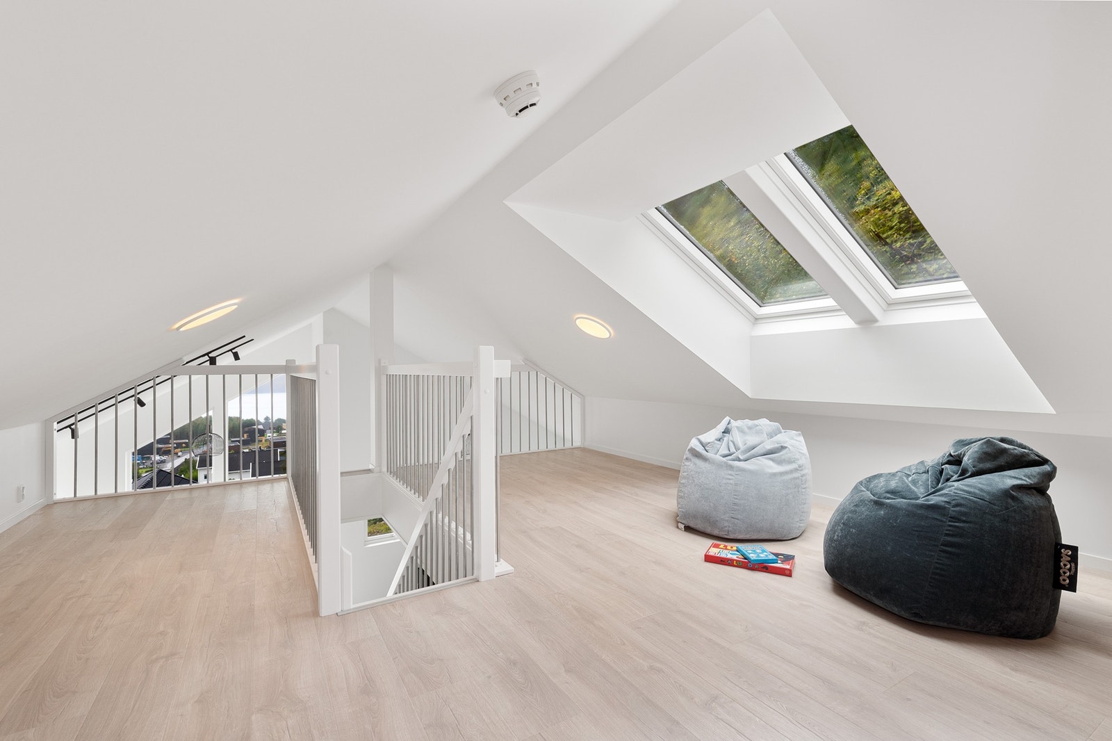 Store takvinduer gir deg lys Galleribilde