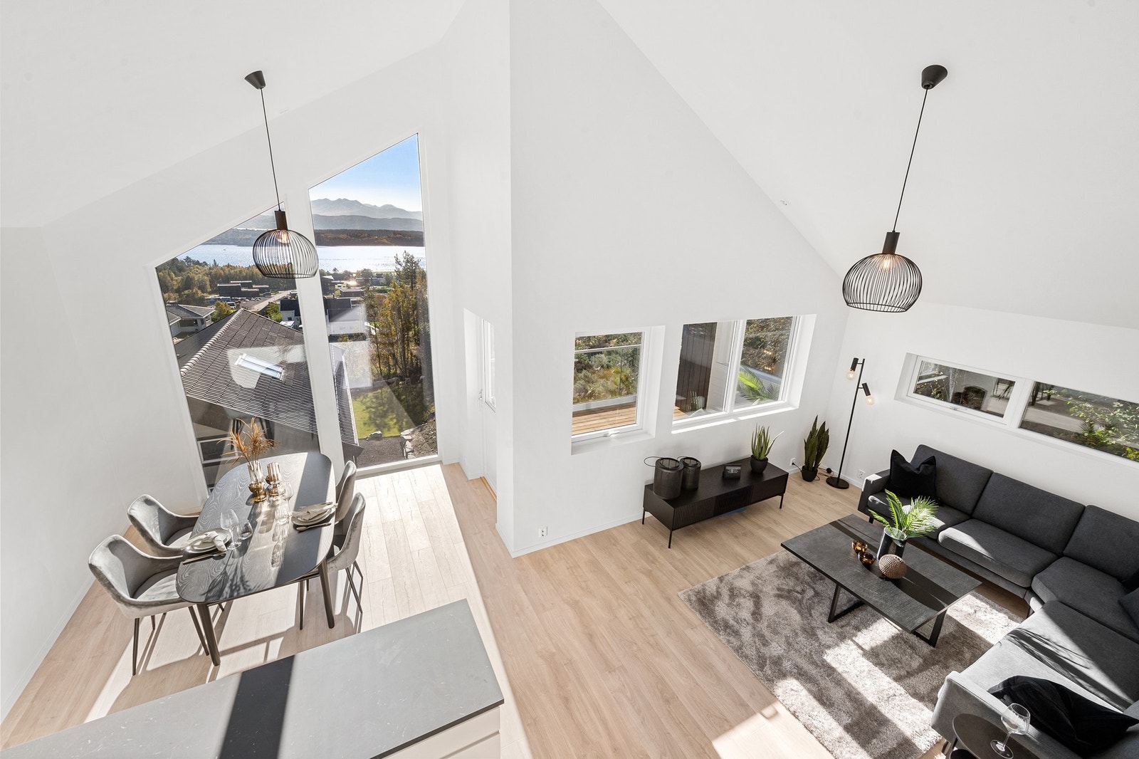 Velkommen til Halsmyrbakken 57! Galleribilde