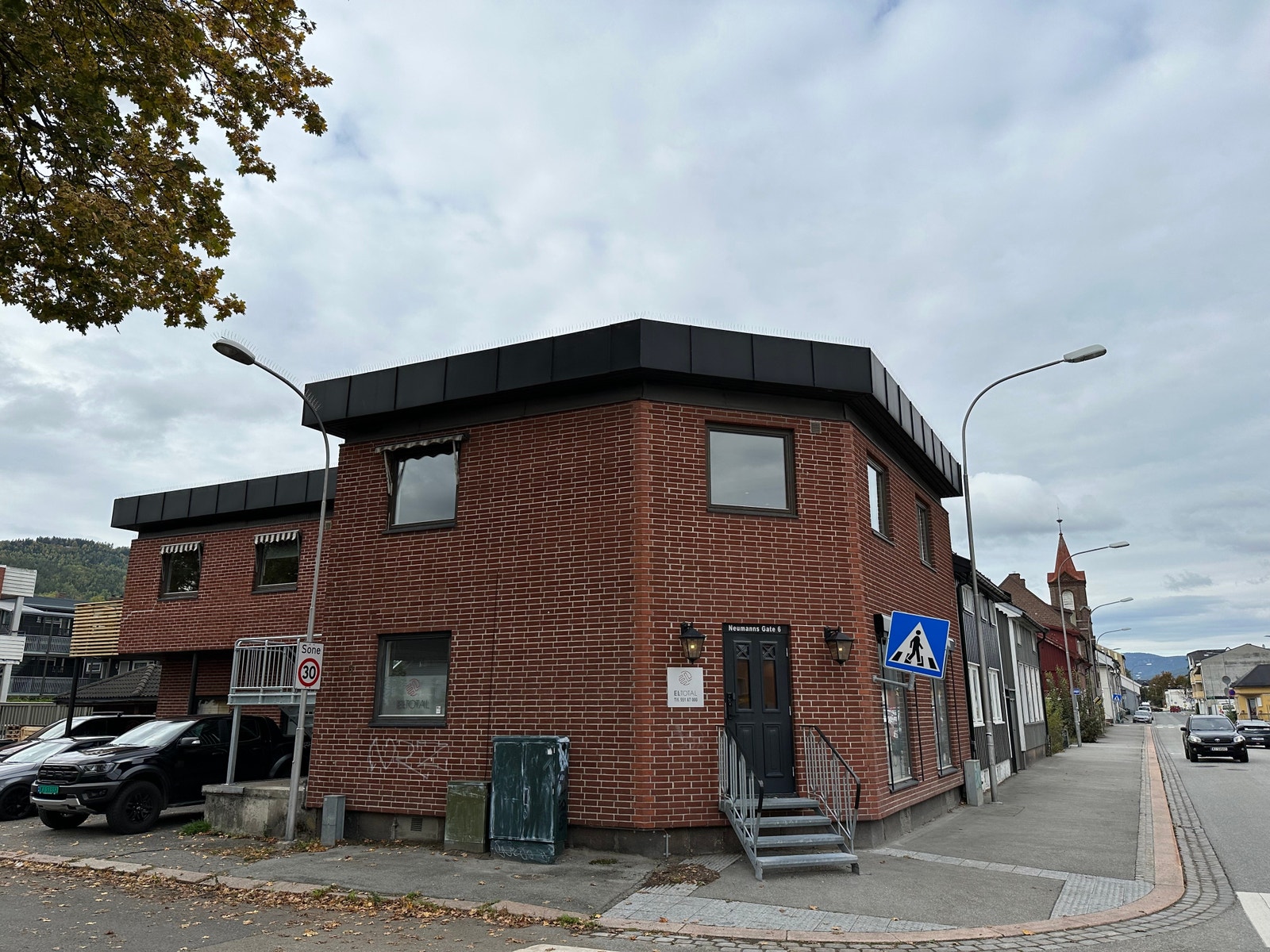 Fasade, leilighet 2.etg. Galleribilde