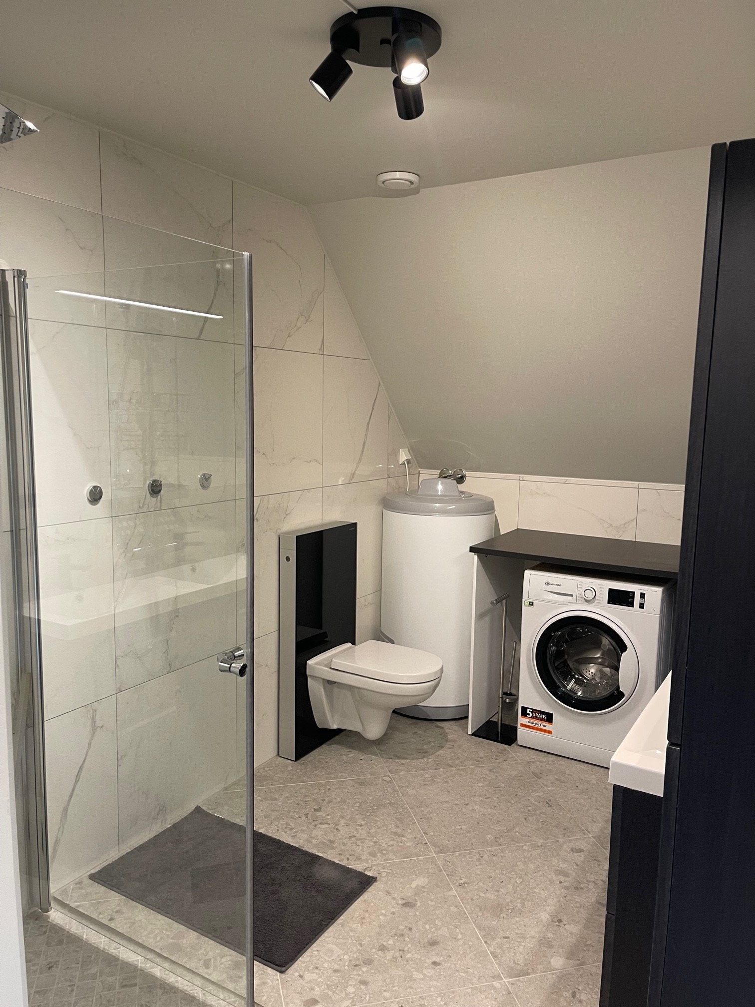 Bad hoved etasje Galleribilde