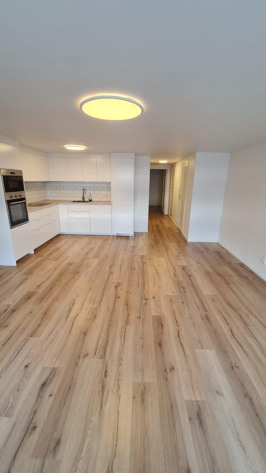 Kjøkken med stue Galleribilde