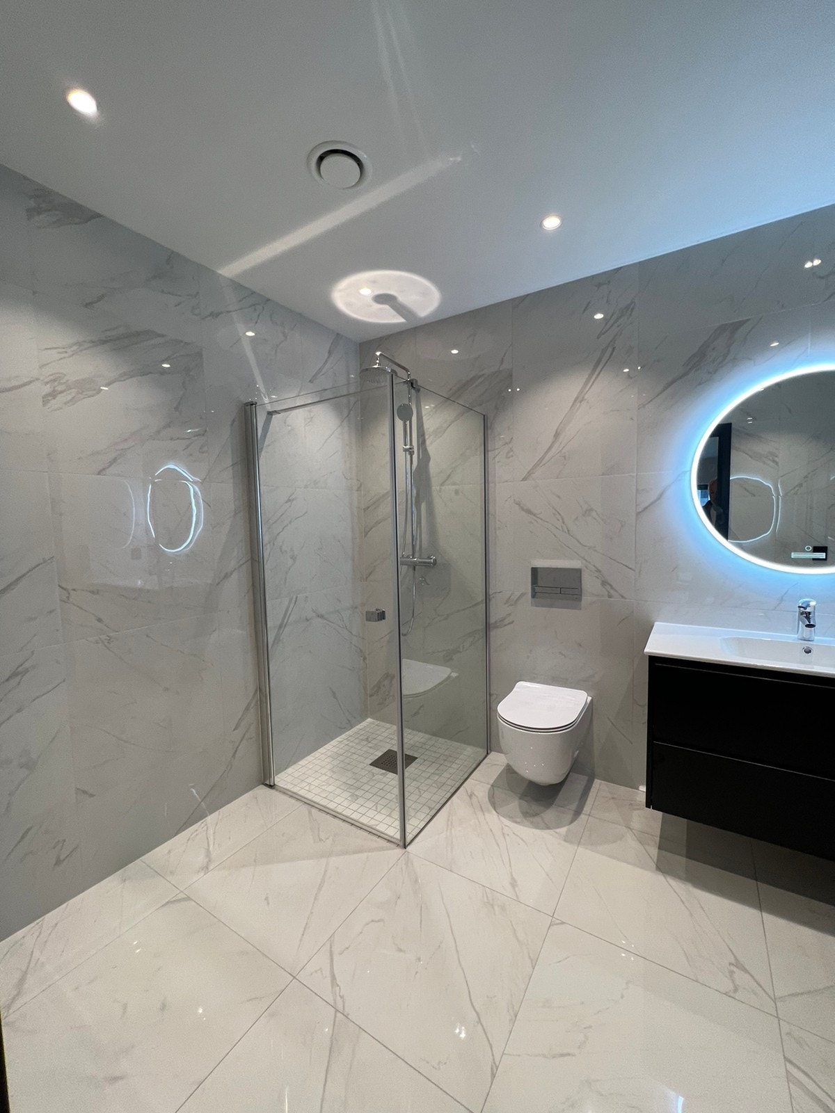 Bad 2 etg Galleribilde