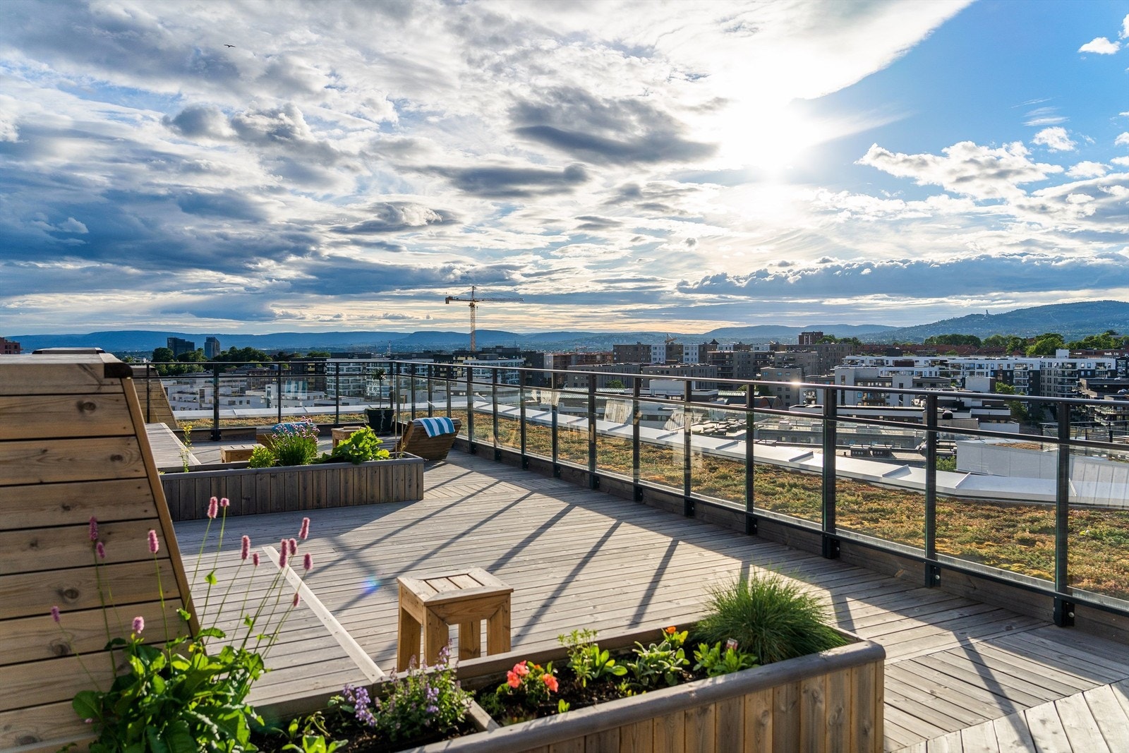 Felles takterrasse med sjøutsikt Galleribilde
