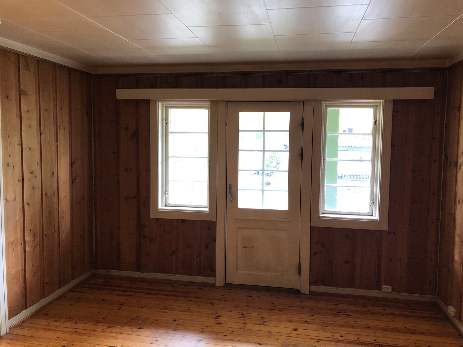 Stue 1 med utgang til balkong Galleribilde