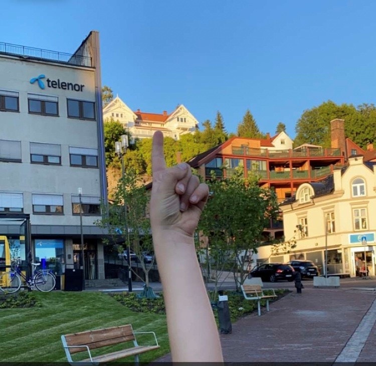 Huset sett fra busstorvet i Skien sentrum Galleribilde