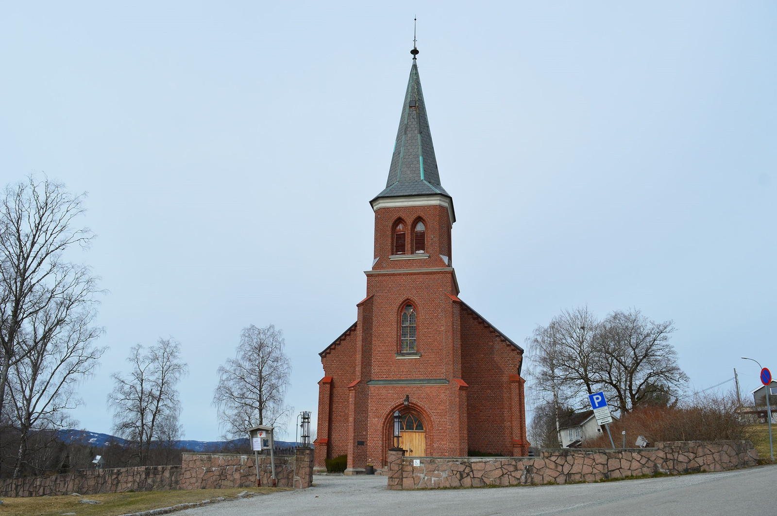 Skoger kirke