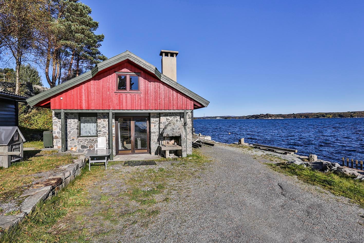 Bolig m/vannbåren gulvvarme i Førresfjorden. Galleribilde