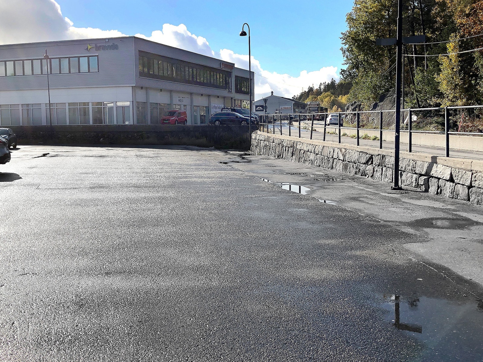 Gode parkeringsmuligheter rett på utsiden Galleribilde