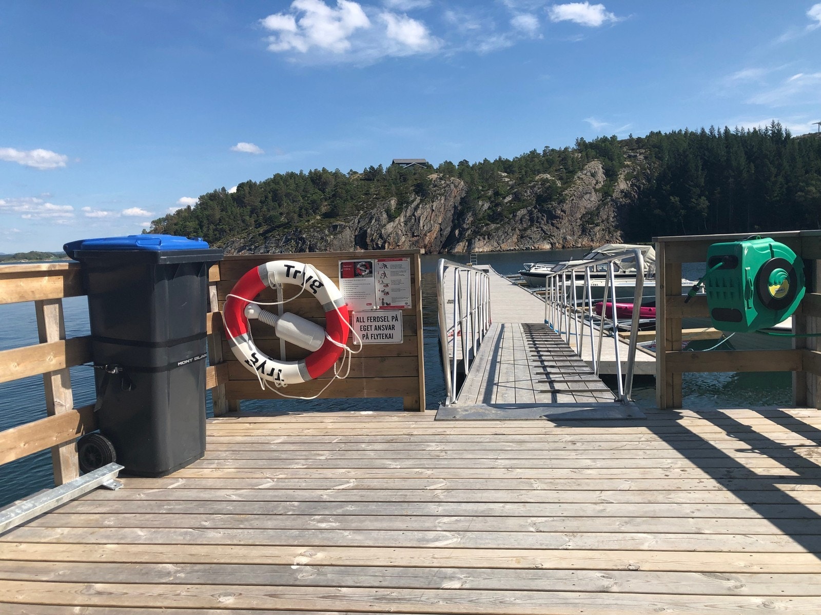 Marina i Storjuvika Galleribilde