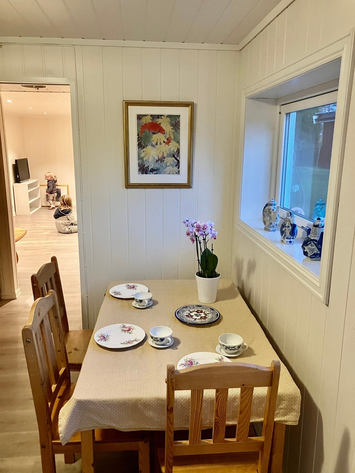 Kjøkken bord Galleribilde