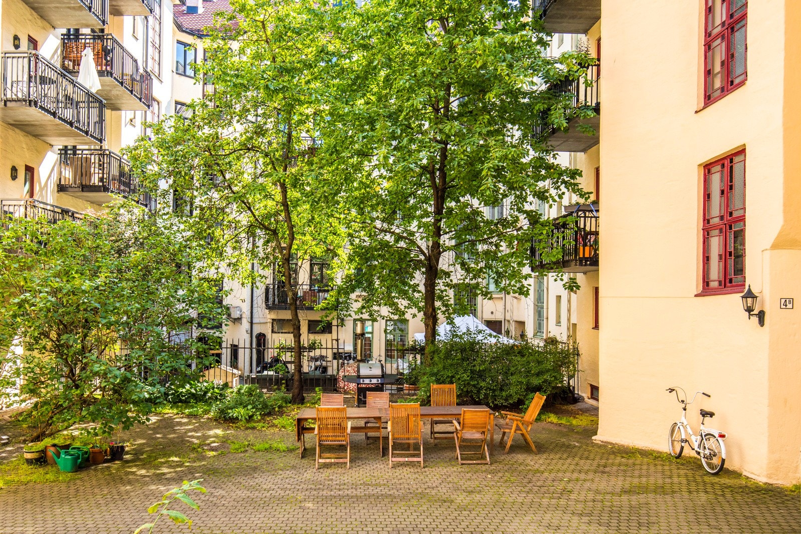 Det er også felles grill i bakgården. Galleribilde