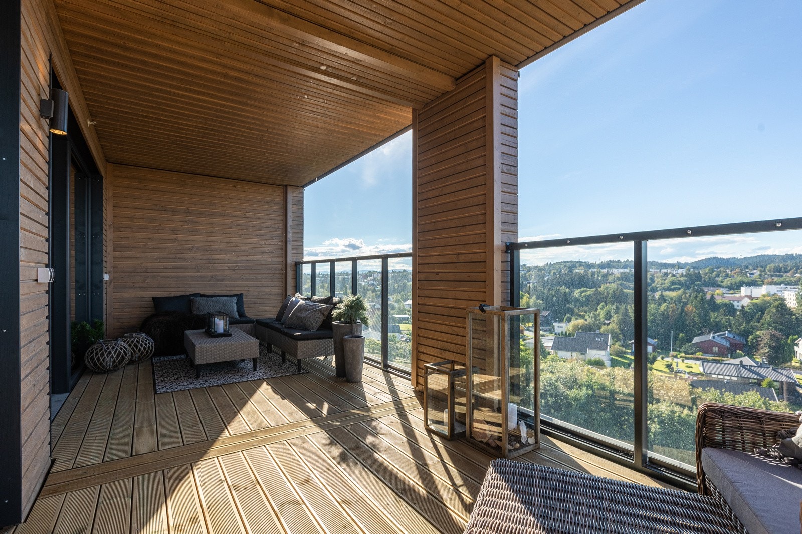 Her kan sola nytes på ettermiddagen og kvelden Galleribilde