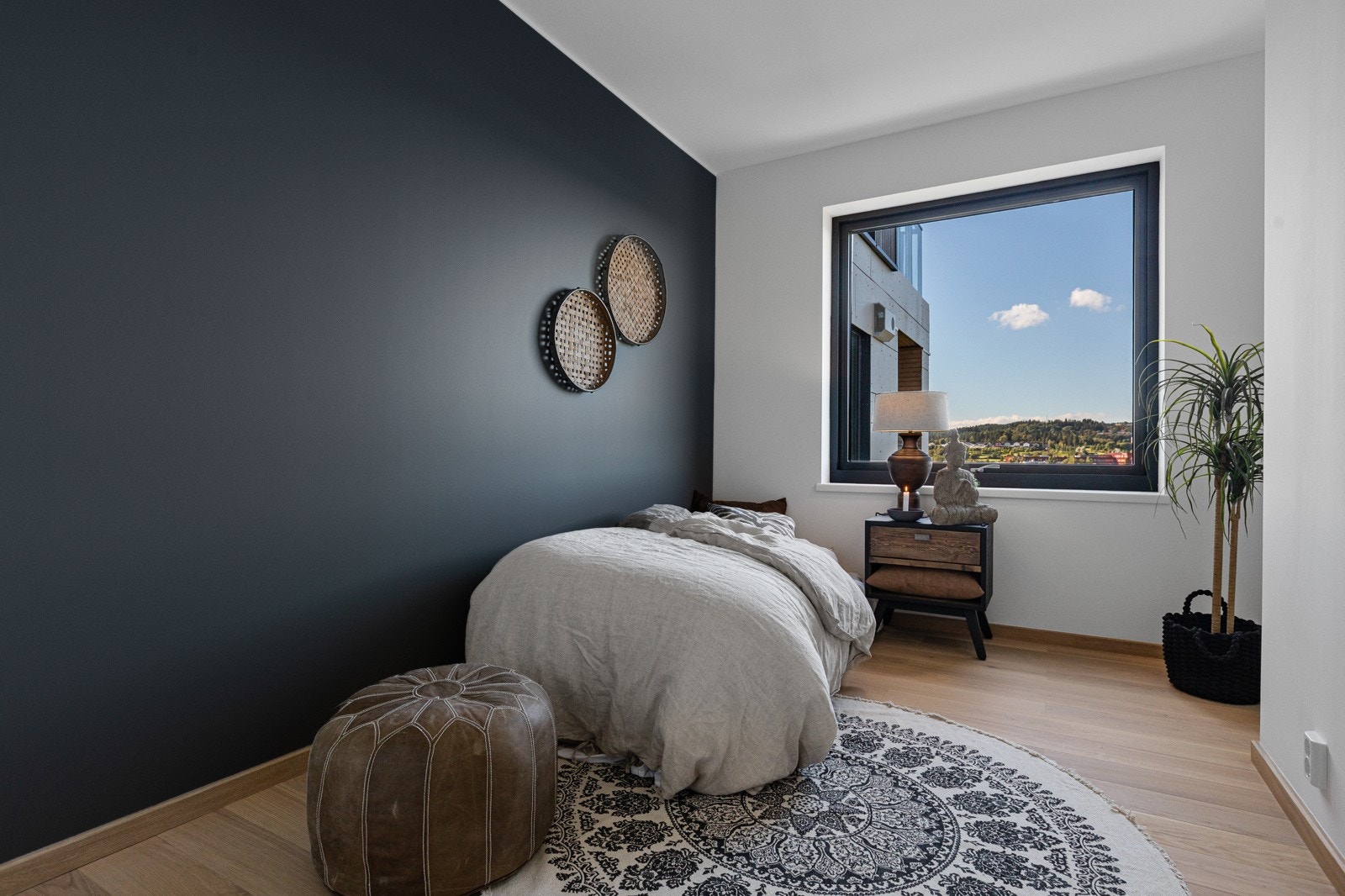 Soverom 3 ligger ved hovedsoverommet og er 7 kvm. Galleribilde