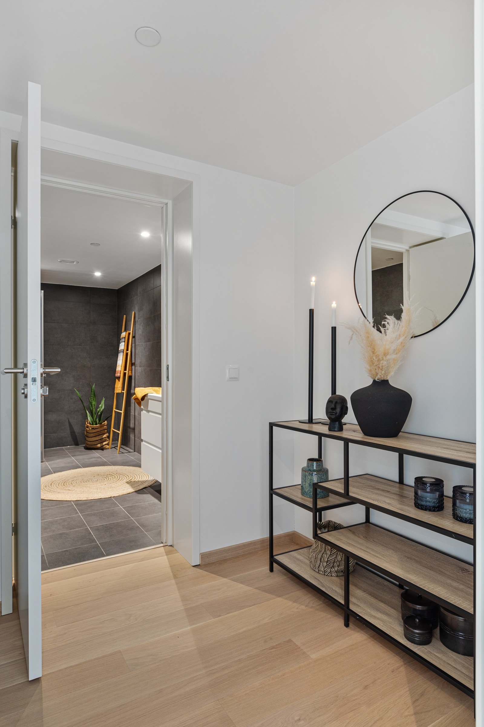 Omkledningsrommet kan fint innredes til garderobe Galleribilde