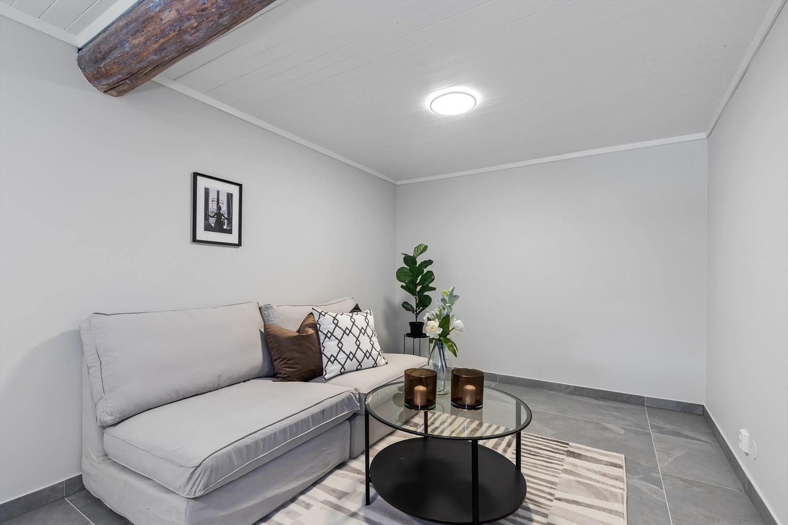 Kjellerstue. Galleribilde