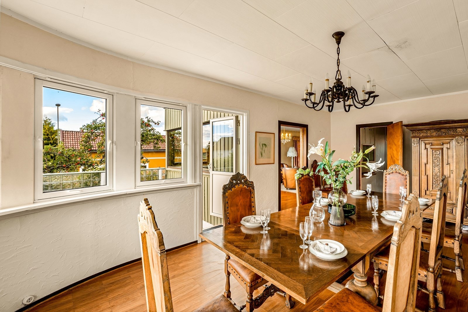 Spisestue i "buen" - et arkitektonisk element tidstypisk for funkis-stilen Galleribilde