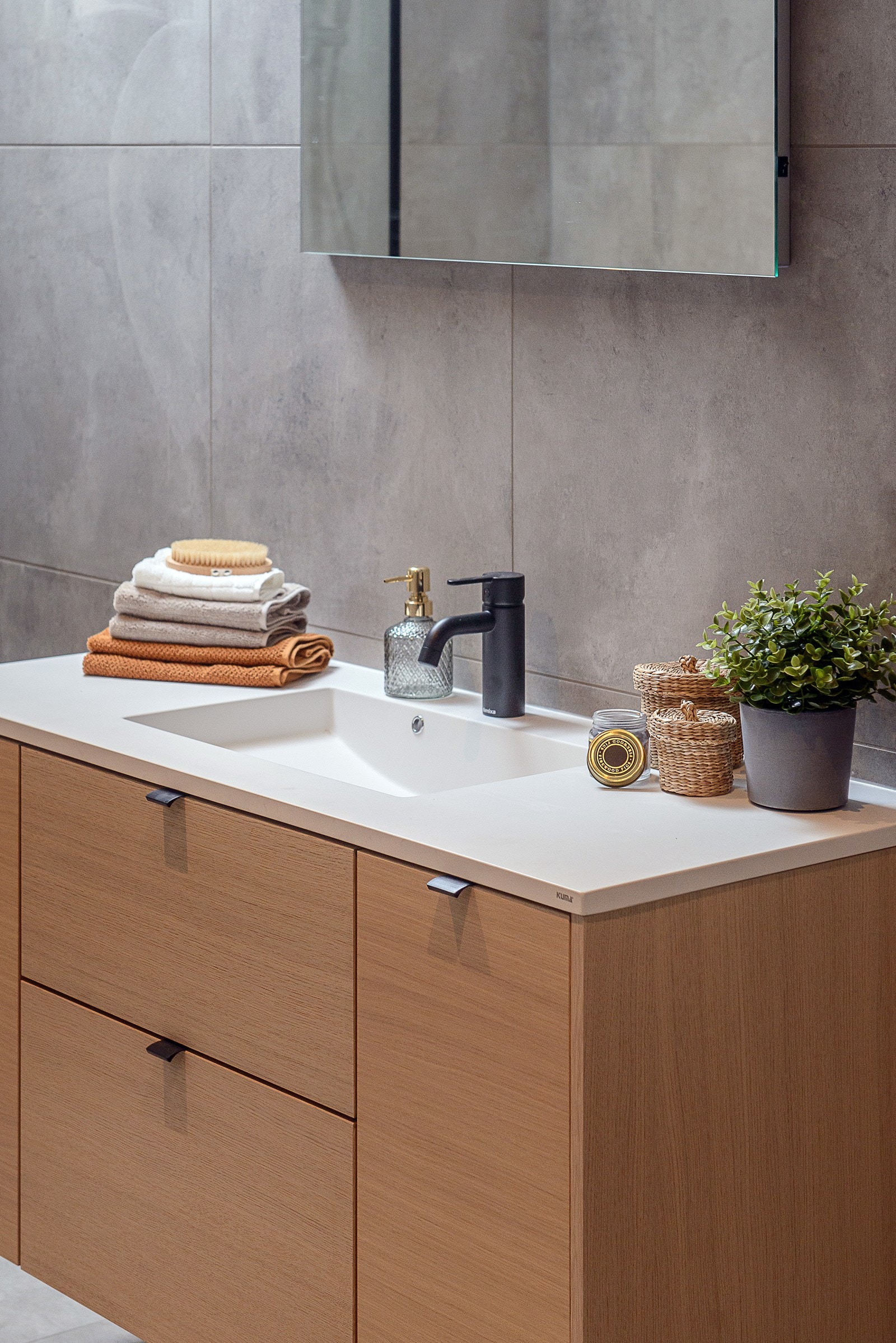 31nevra Galleribilde