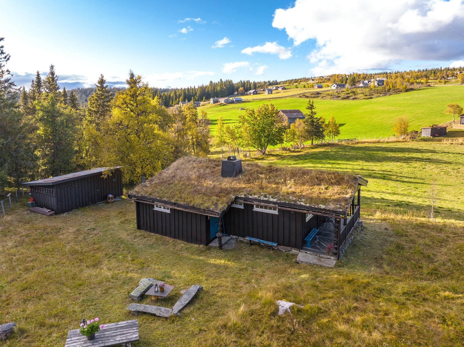 Velkommen til Svinslåvegen 382 Galleribilde