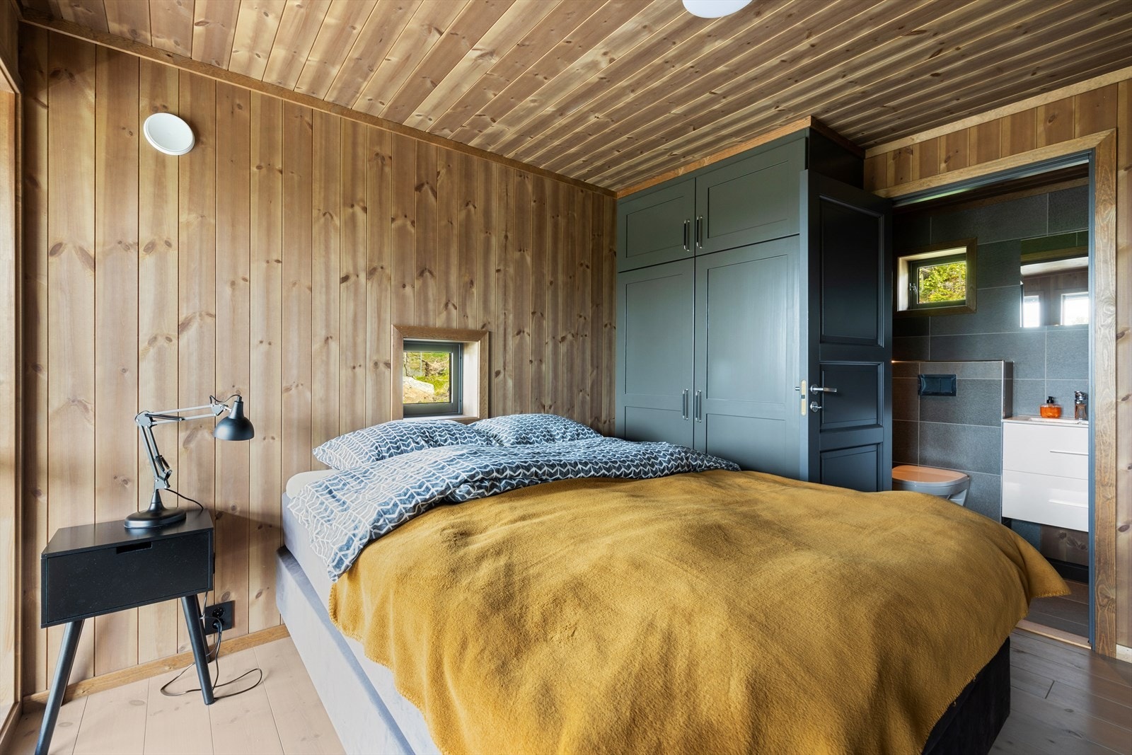 Hovedsoverommet har en suite løsning. Galleribilde