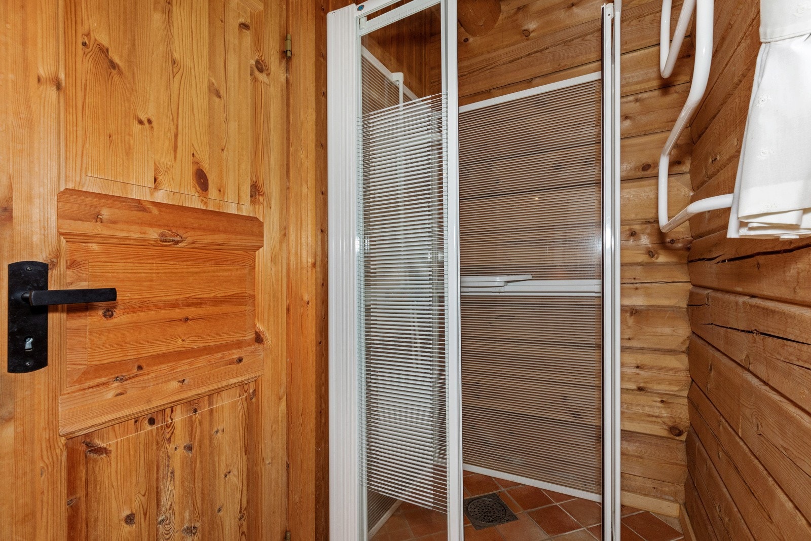 Begge bad har fått tg3 i tilstandsrapport Galleribilde