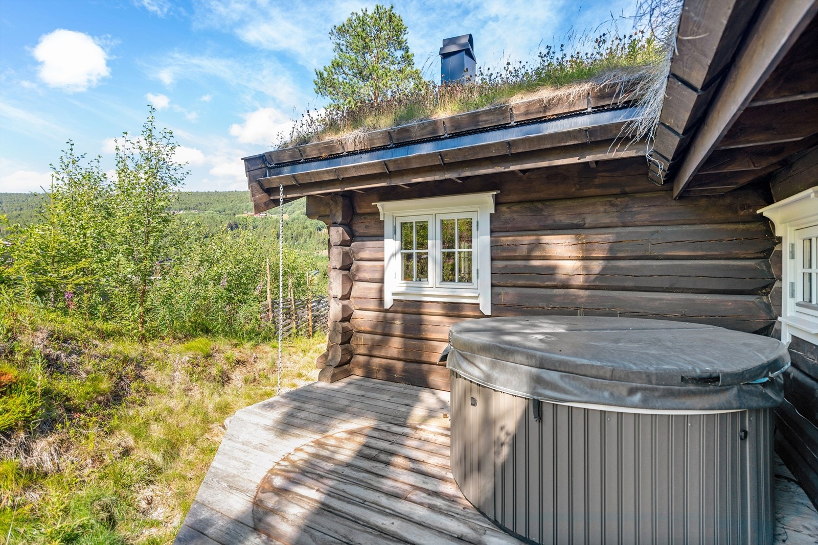 Jacuzzi kan medfølge etter avtale. Galleribilde