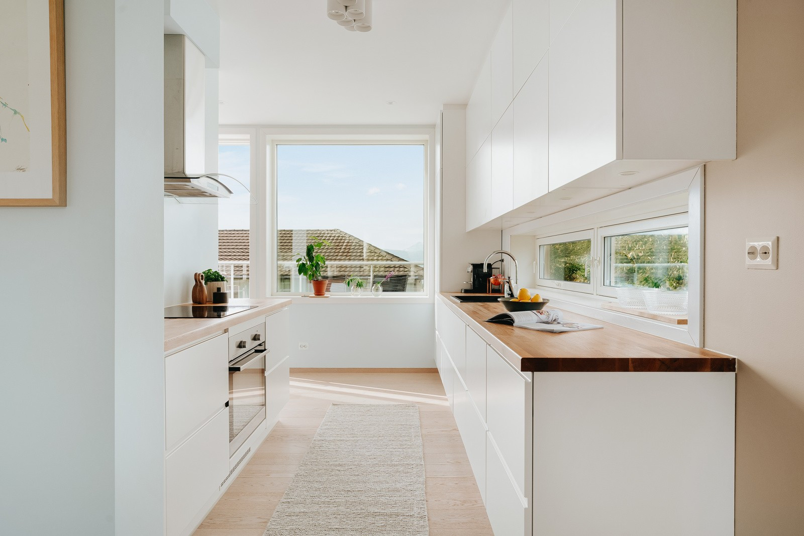 Delikat og tidsriktig kjøkken med integrerte hvitevarer fra Electrolux!