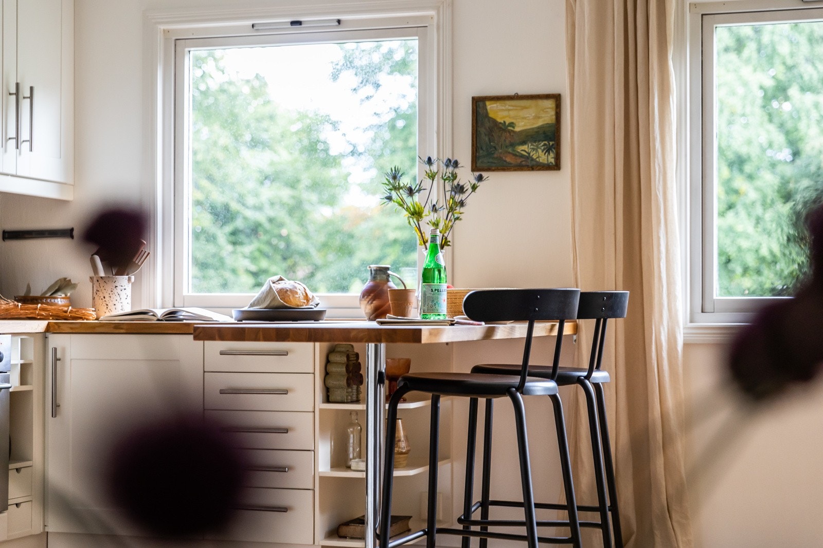 Fin spiseplass ved kjøkkenet. Galleribilde