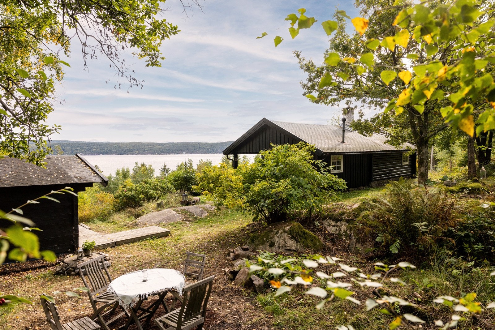 Velkommen til Storebakken 13, presentert av Aurora Solbakk v/ Privatmegleren Park. Galleribilde