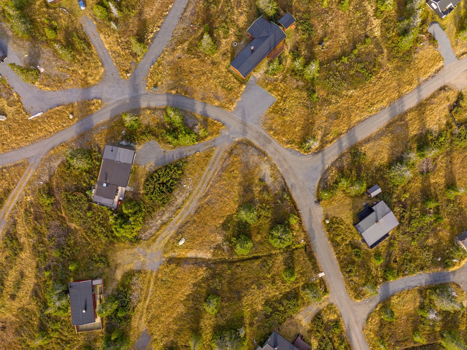 Området består av en blanding av etablert hyttebebyggelse og noen nyere hytter. Galleribilde